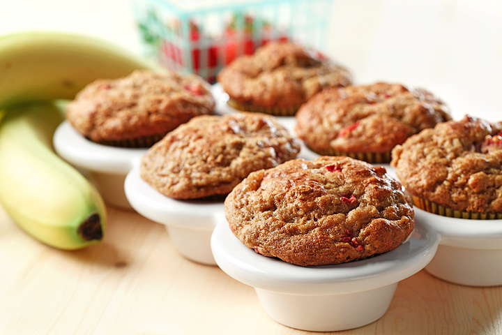 Gluten-Free-Strawberry-Banana-Muffins-Recipe