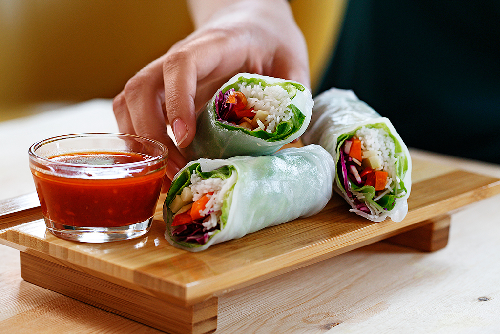 Spicy-Sriracha-Dipping-Sauce-Recipe