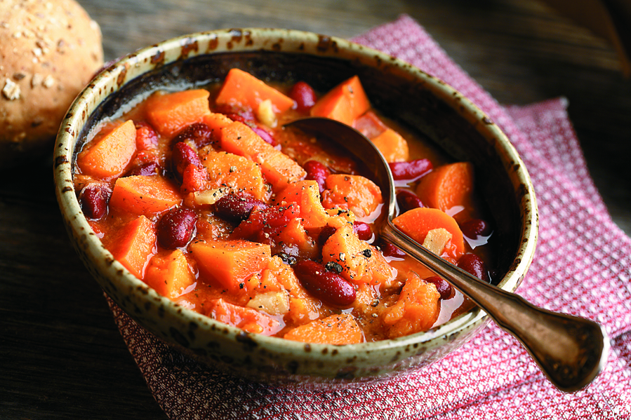 Spicy 3 Bean Vegetarian Chili Recipe